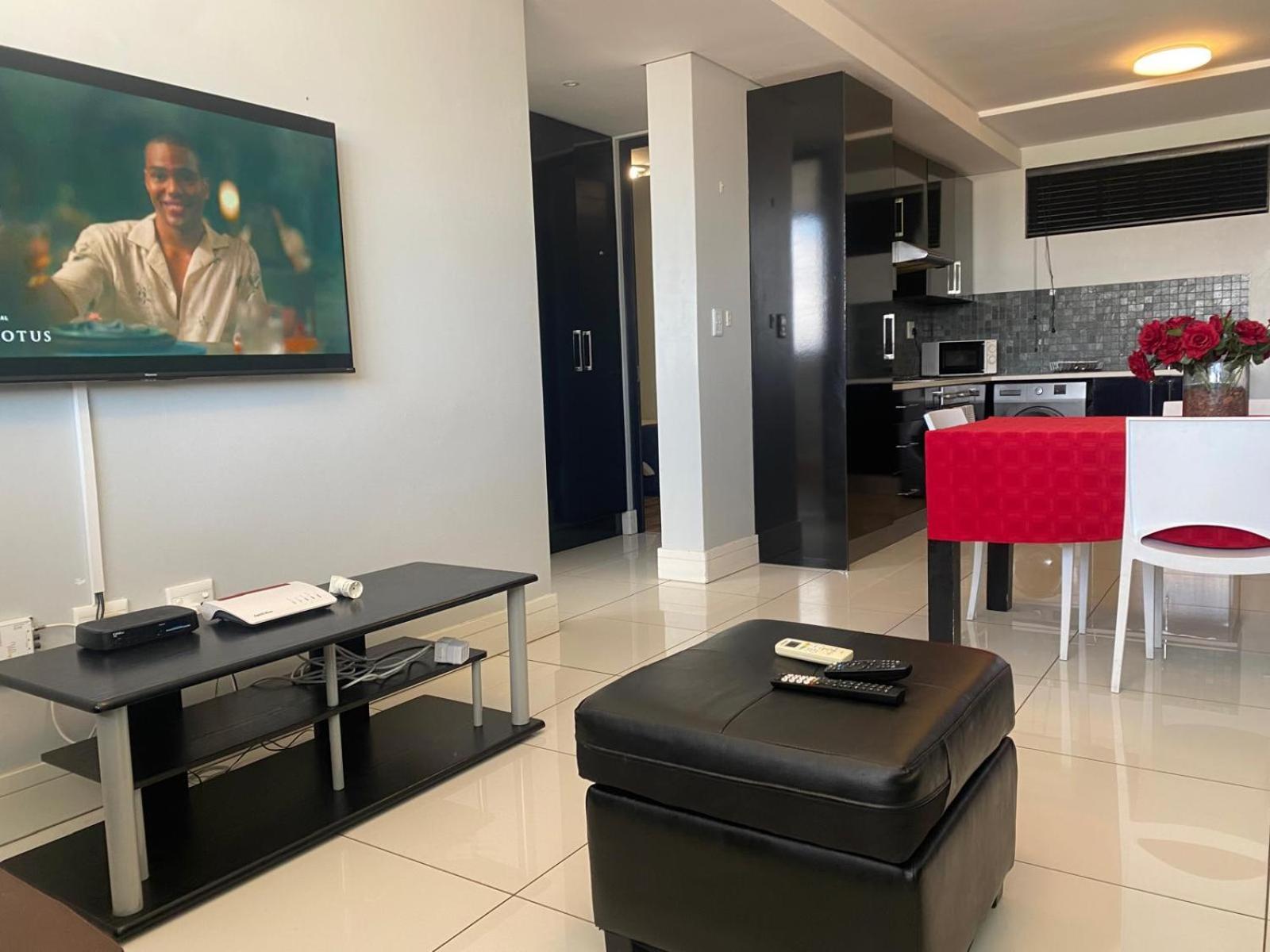 77 On Independence Apartments Windhoek Esterno foto