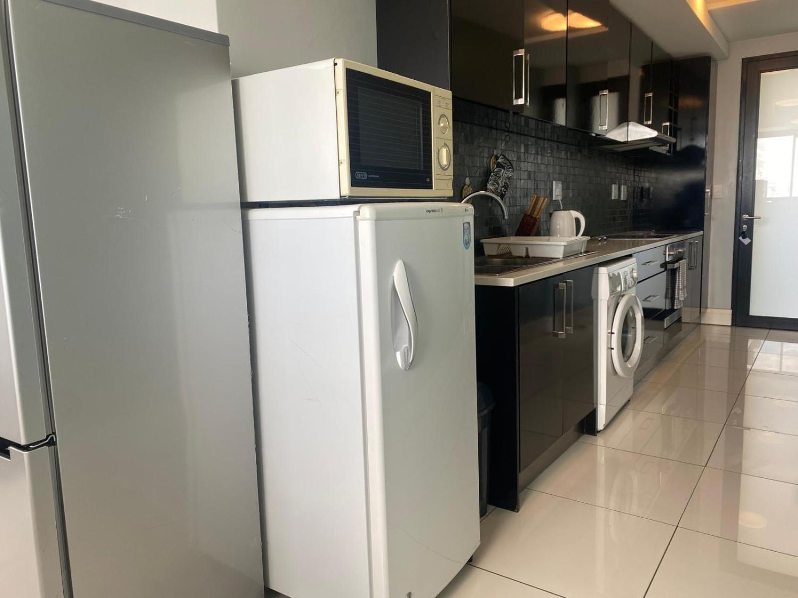 77 On Independence Apartments Windhoek Esterno foto